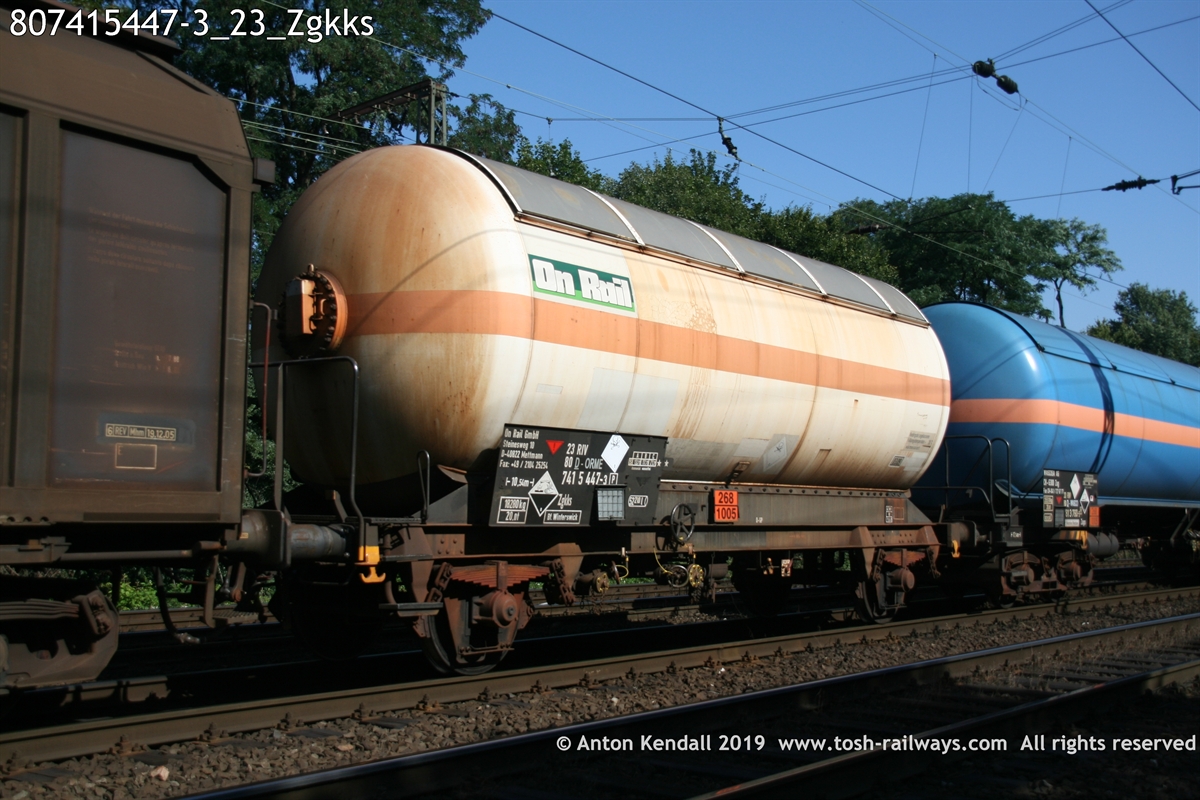 807415447-3_23_Zgkks.JPG